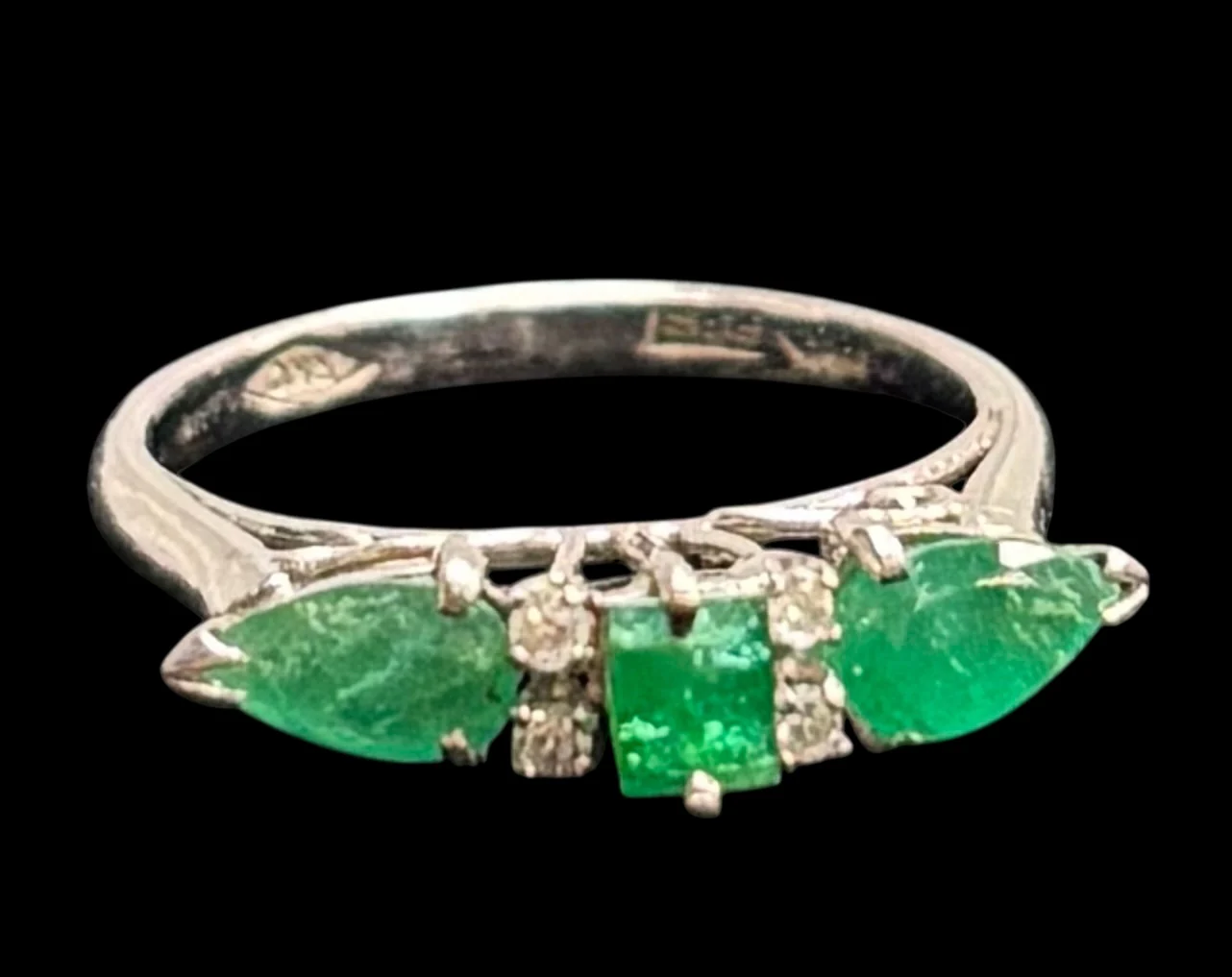 Estate 14k WG Tapered Emerald & Diamond Ring, sz 5.5 (2.6g)