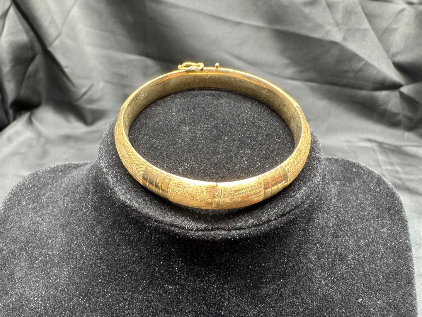 Estate 14K Yellow Gold Bangle Bracelet | Textured Matte Finish | 10.17g
