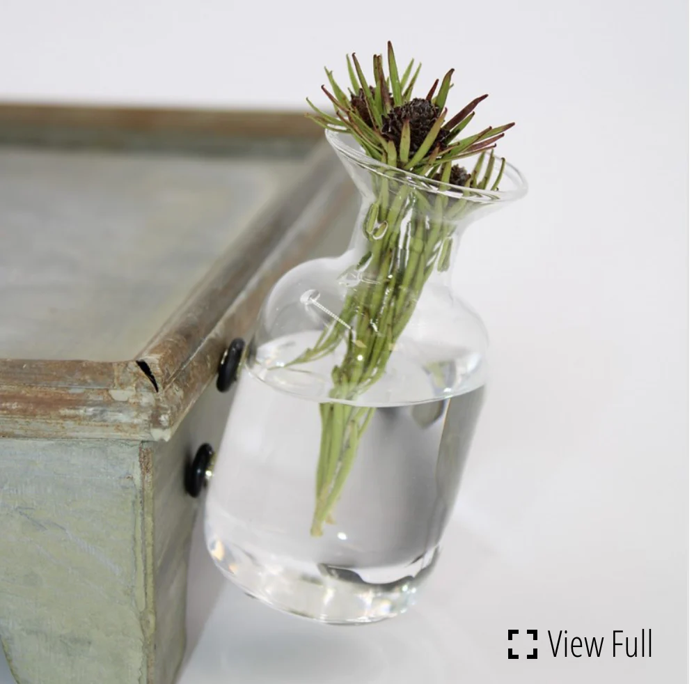 3.25" Mini Magnetic Glass Vase