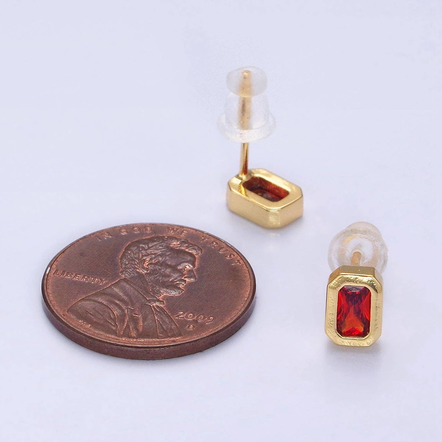 Aim Eternal - Gold Filled Colorful Multifaceted Baguette CZ Stud Earrings: Clear - Image 9