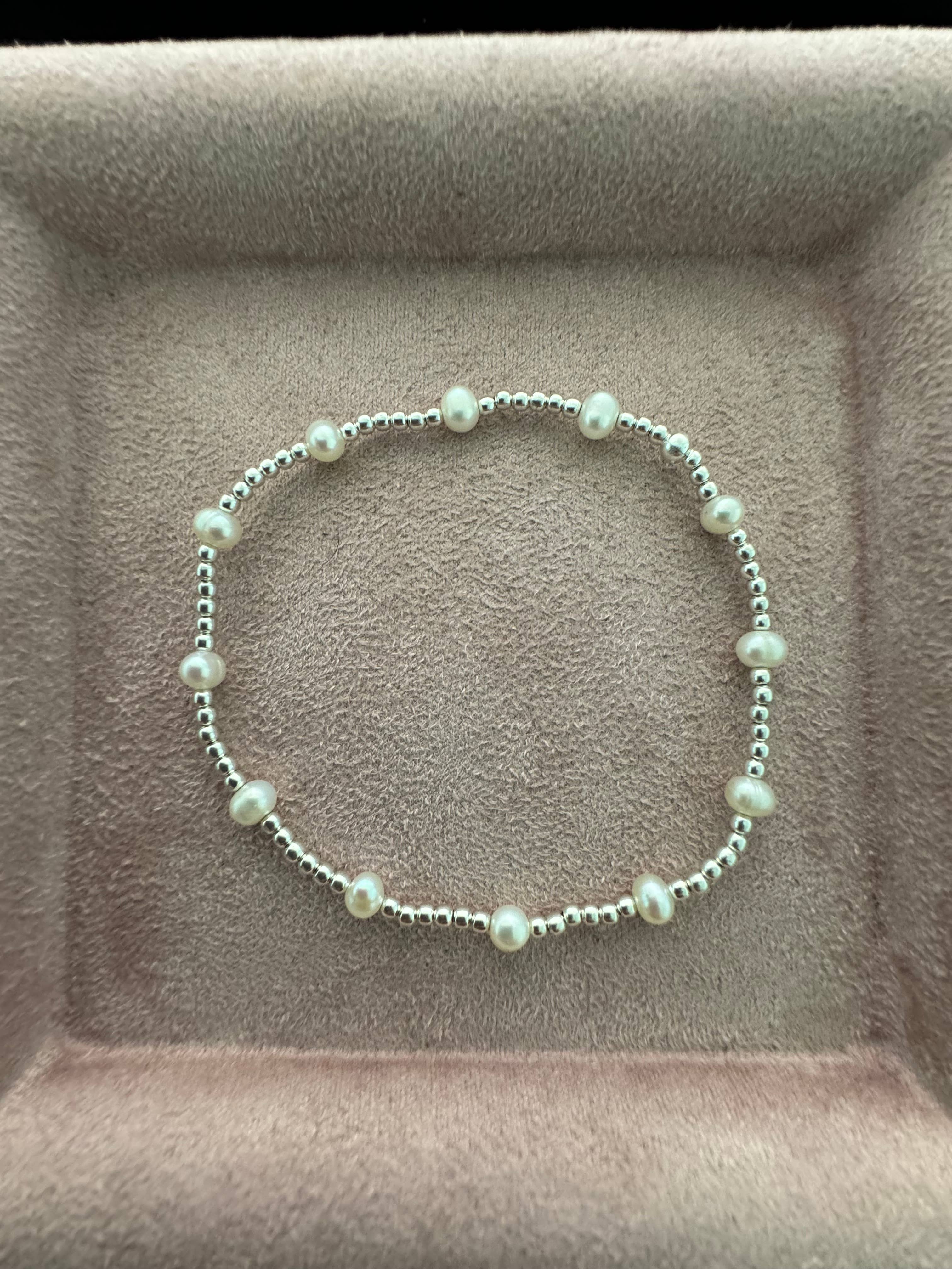 "BARA" 14K Gold filled Bracelet: Gold Filled / Stretchy 6.5" - Image 4