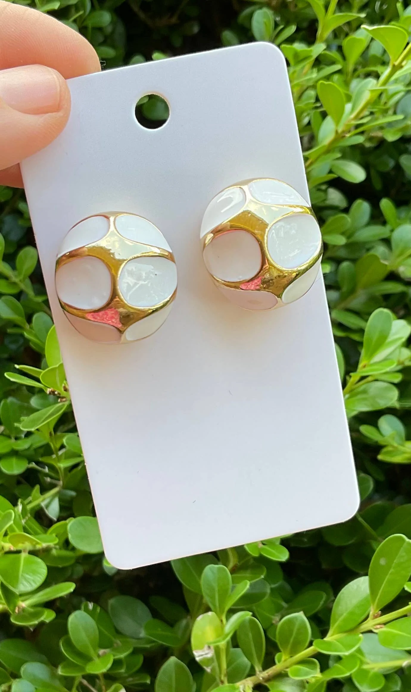 Baubles by Maggi - Vintage look gold enamel stud earrings: Green - Image 3