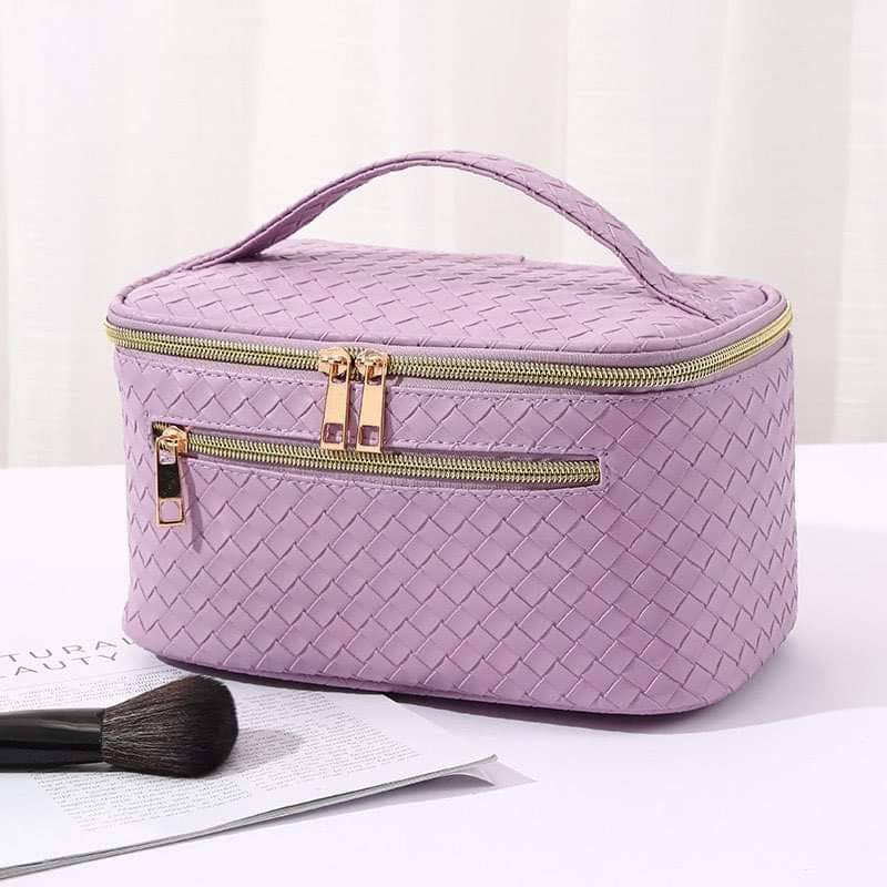 Beauty Stash - Double Zip Train Makeup Case: Snow - Image 4