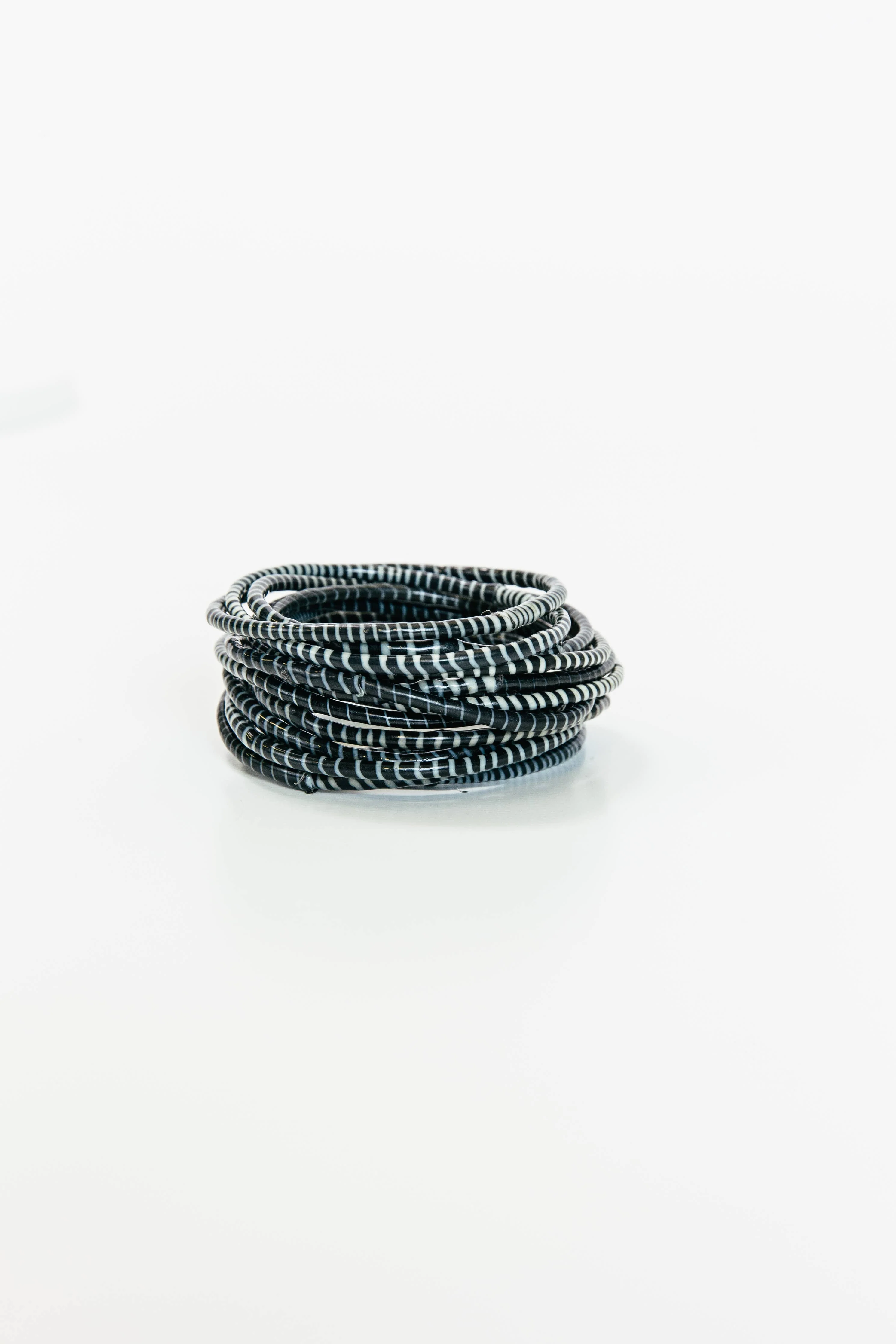 BECASA - Beach Bangles - Black