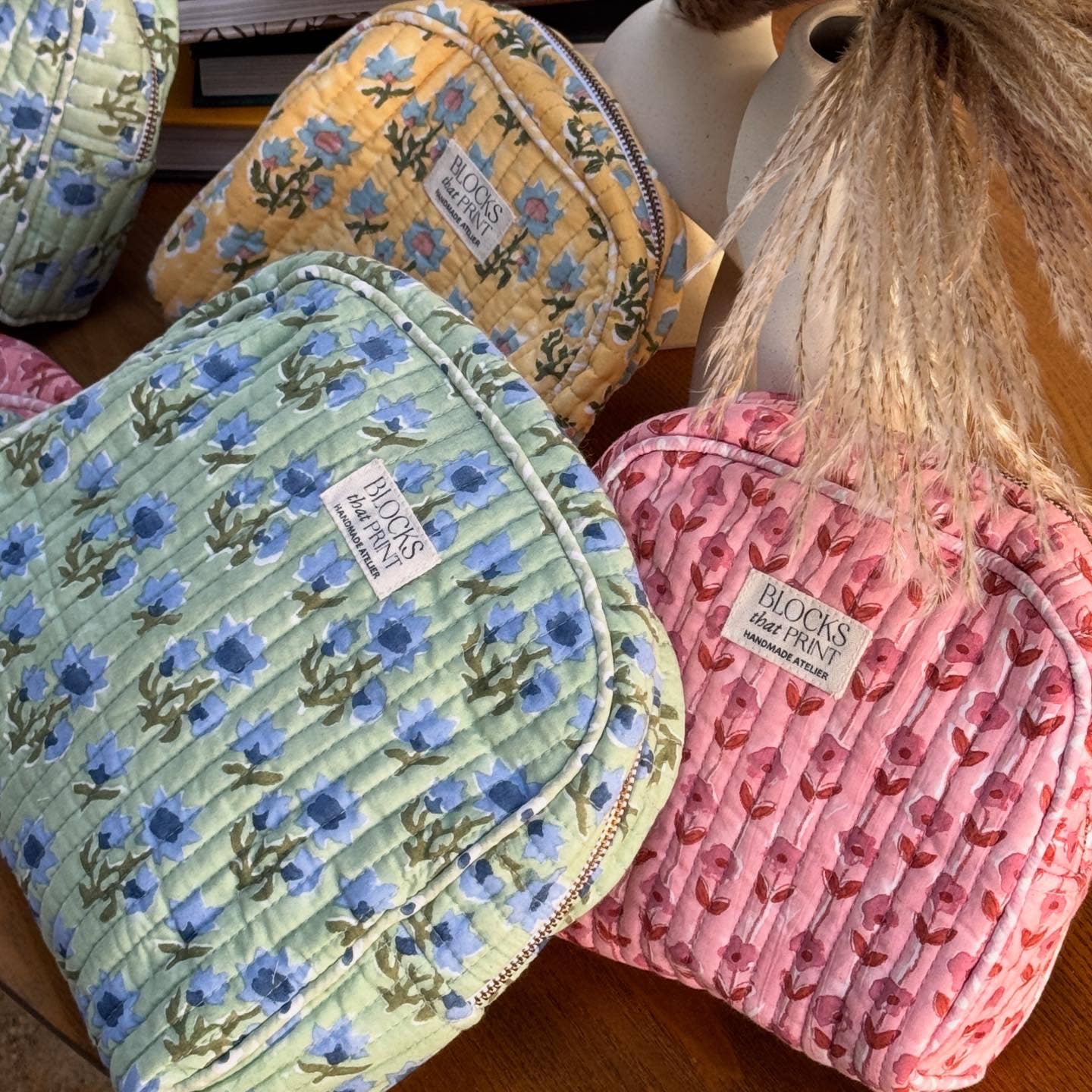 Blocks that Print - Green Bloom Travel Pouch : Large - Image 3