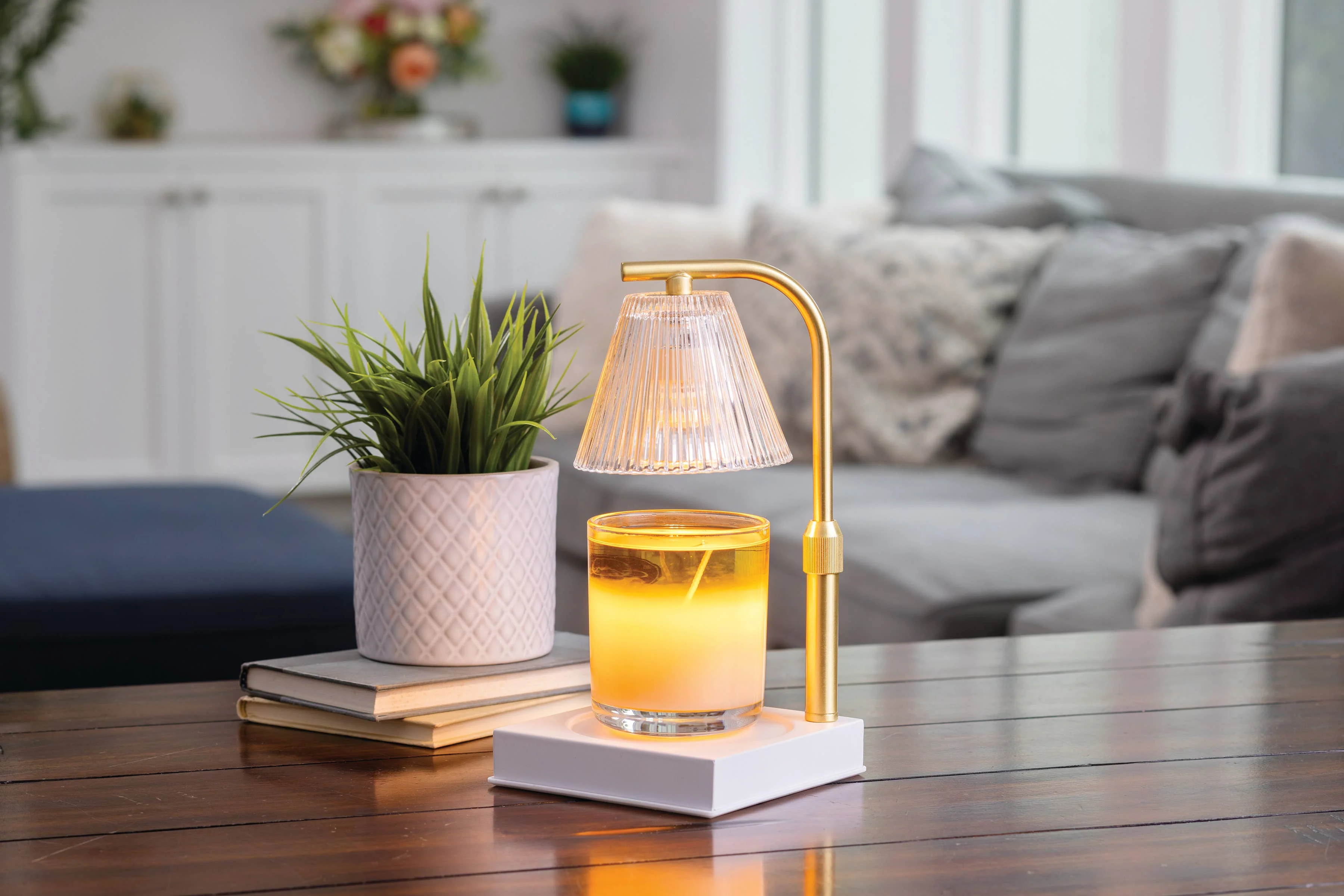 Candle Warmers Etc. - Gold Luna Candle Warmer Lamp - Image 2