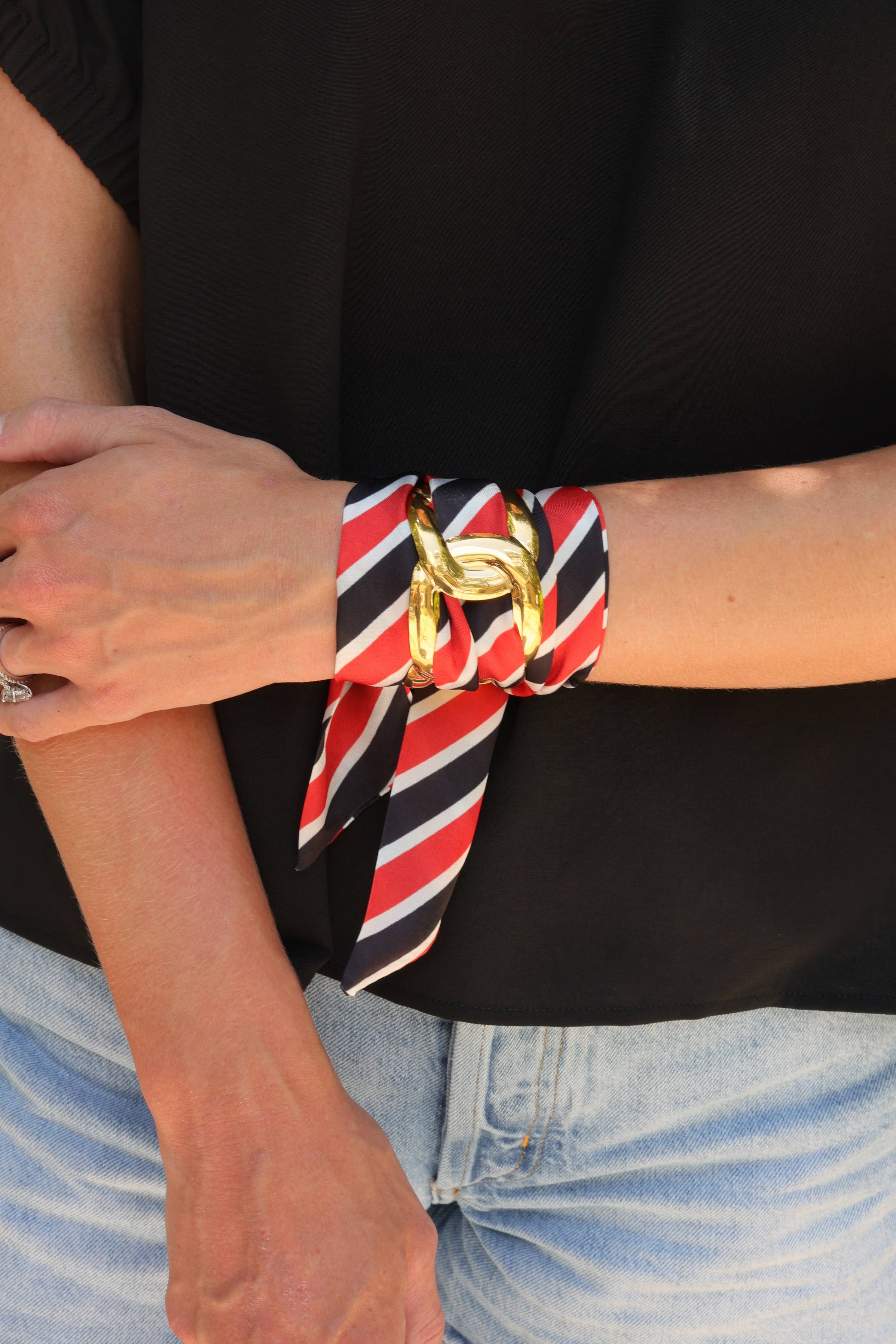 Caroline Hill - Serafina Scarf Bracelet Bk Rd Stripe: Default - Image 2