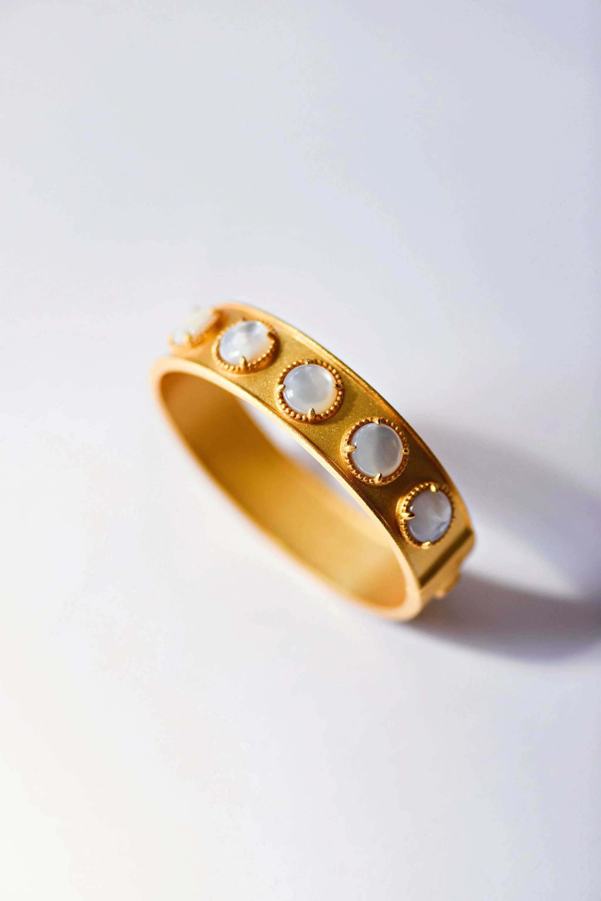 Clara Bangle MOP
