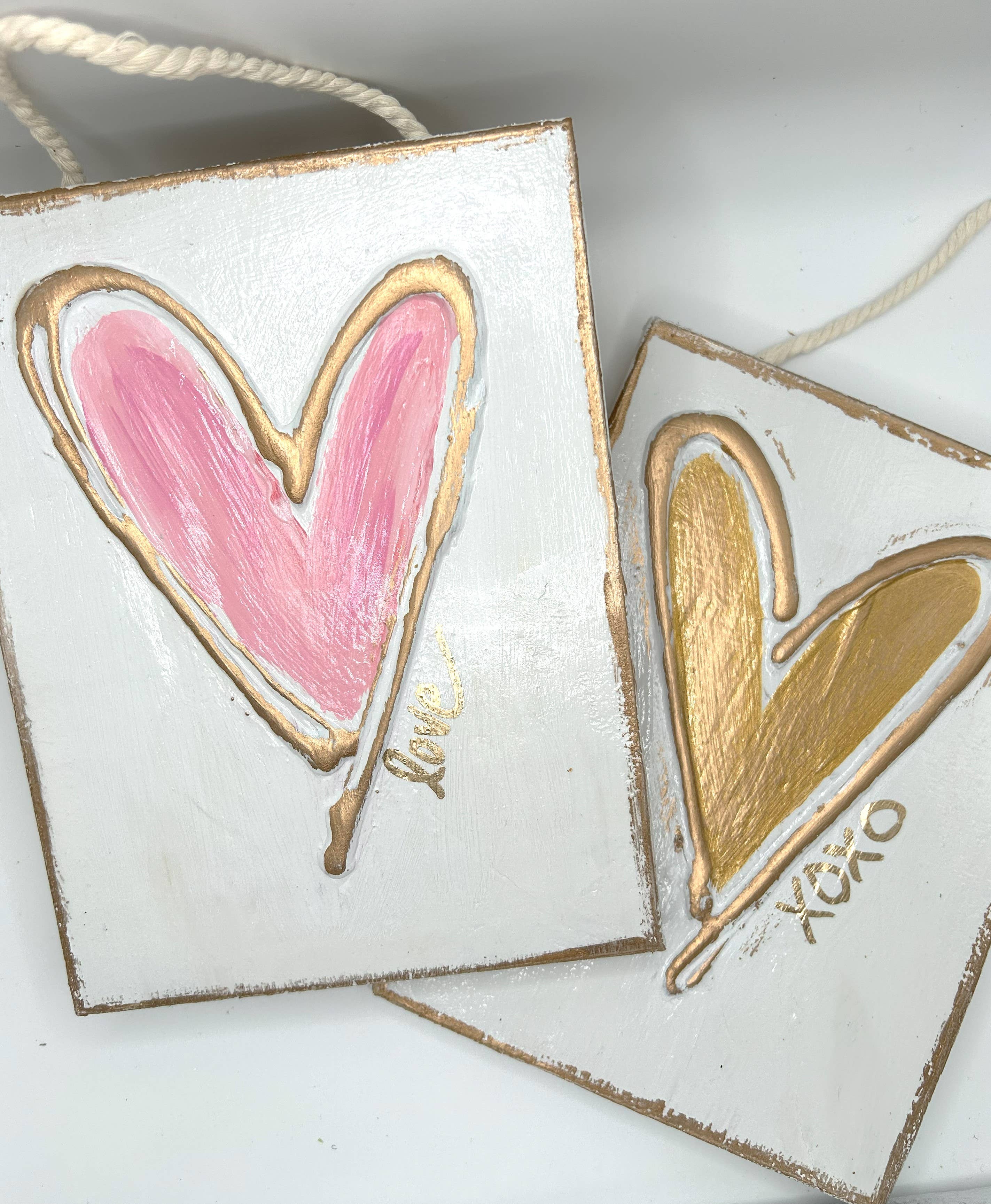 Coddiwomple - Heart | valentine | love | xoxo | textured on wood panel: Gold heart "xoxo" - Image 3