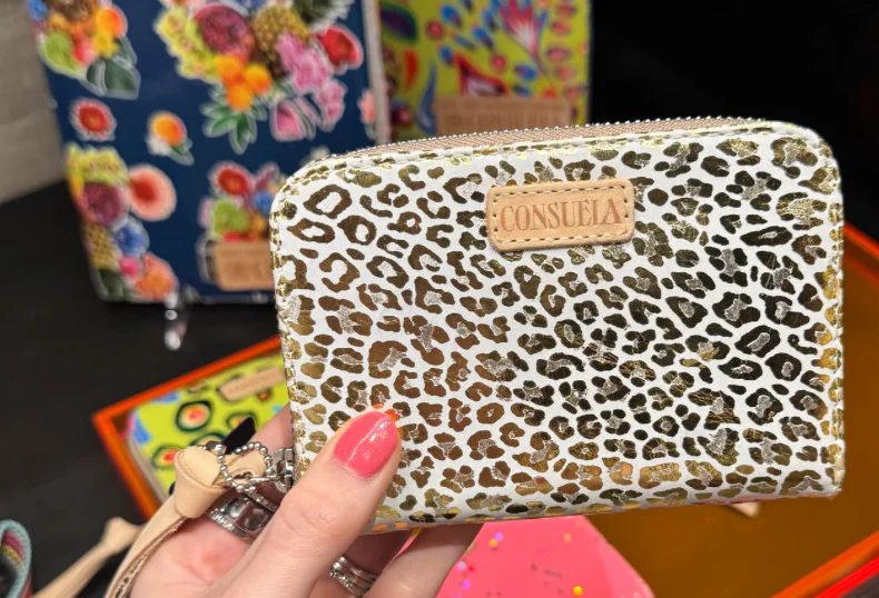 Consuela- Zippy Wallet, Kit