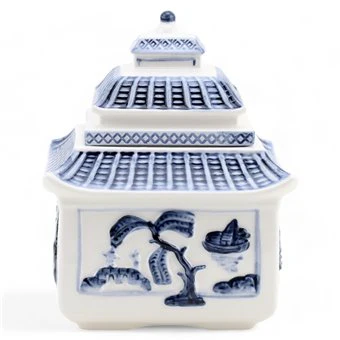 EMBOSSED FILLED CANDLE PAGODA BOX