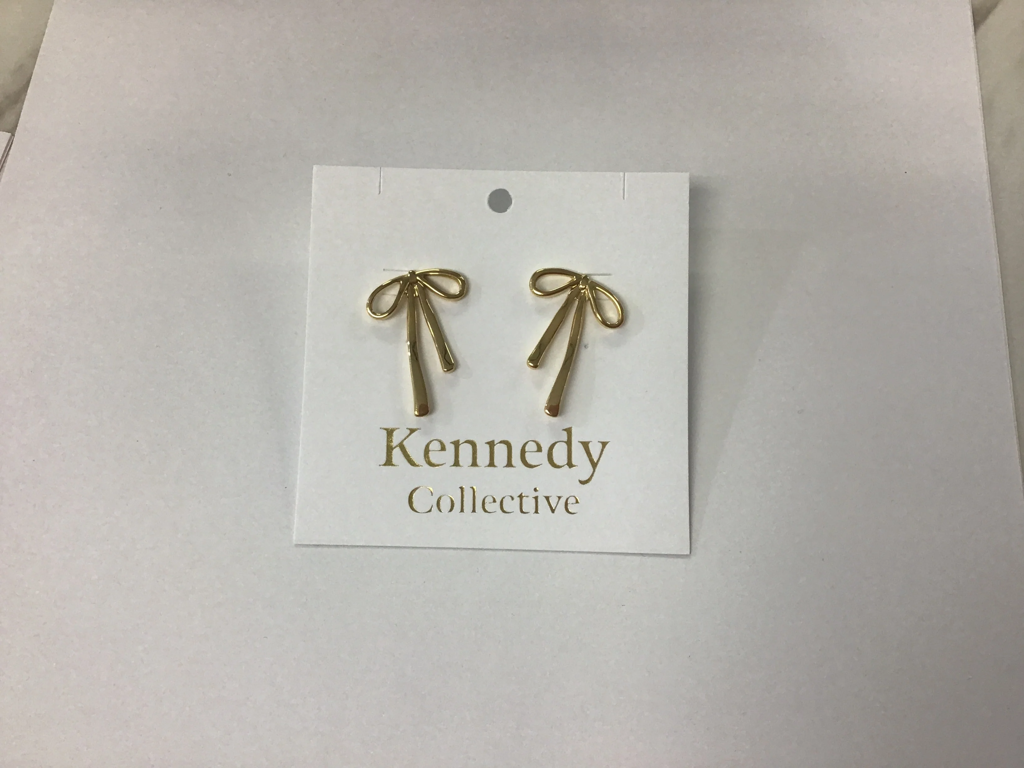 Gold Droop Bow Earrings
