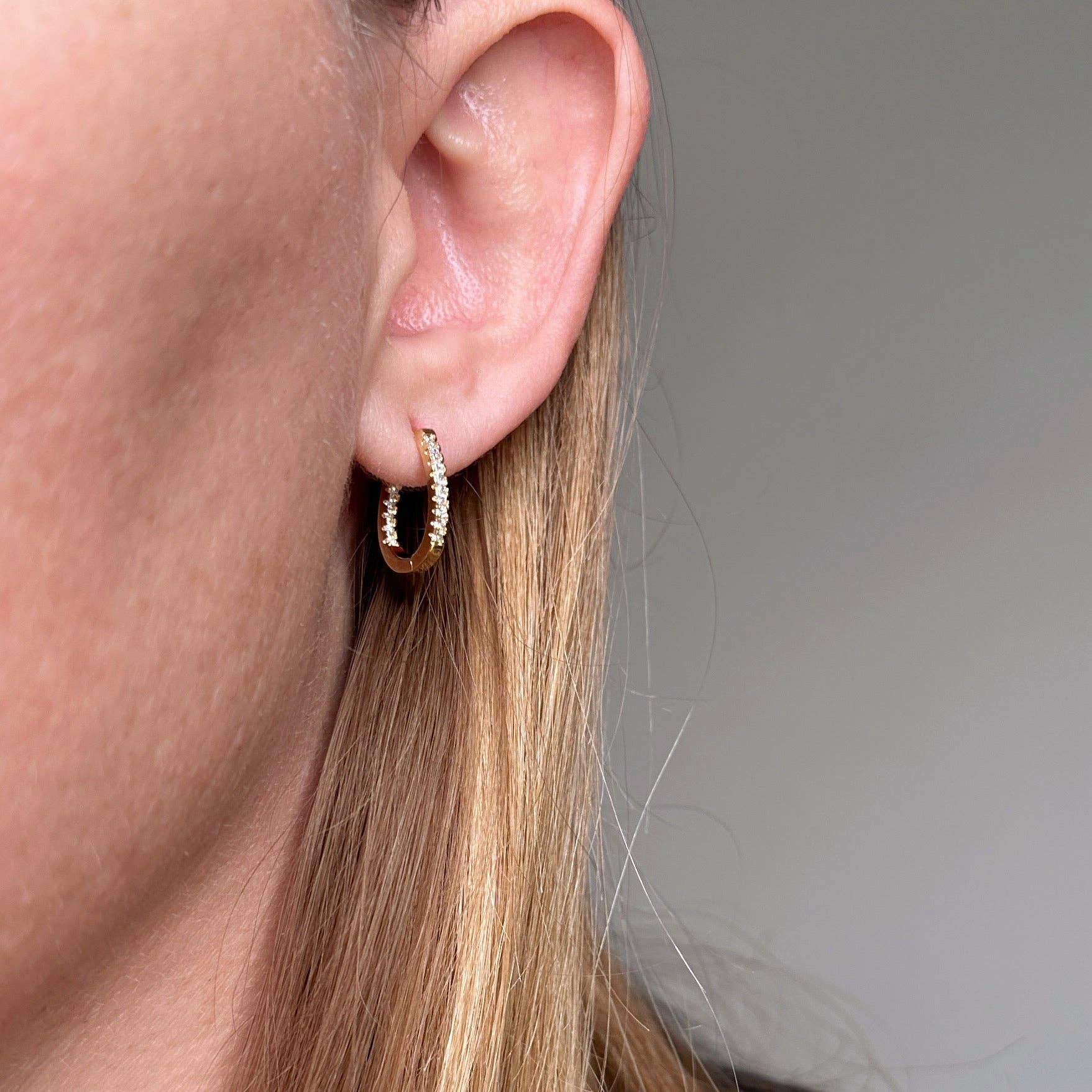 GoldFi - U Shape In & Out CZ Clicker Hoop Earrings: 12mm - Image 3