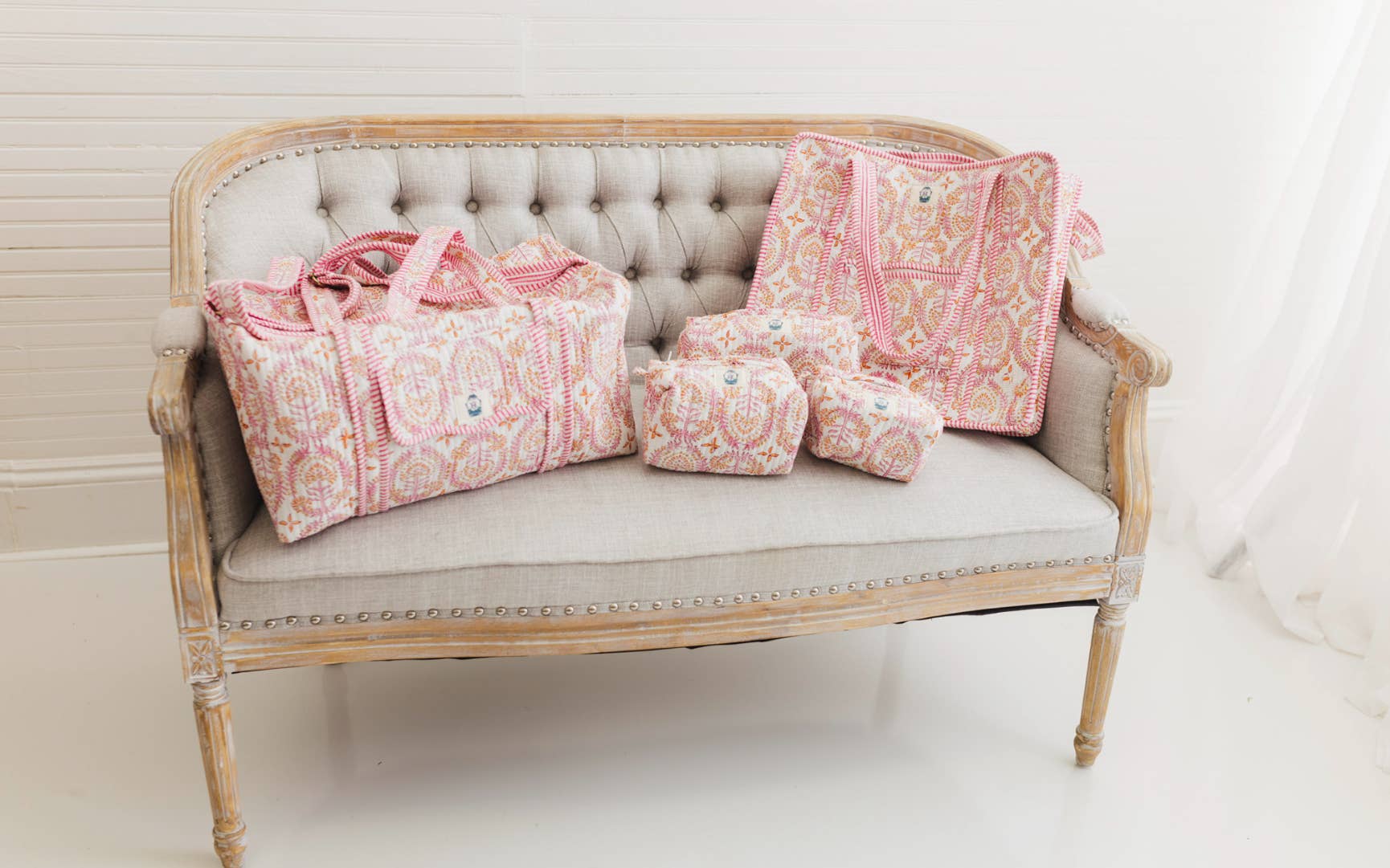 Heart of Grace - Dahlia | Large Quilted Zipper Tote Bag - Image 2