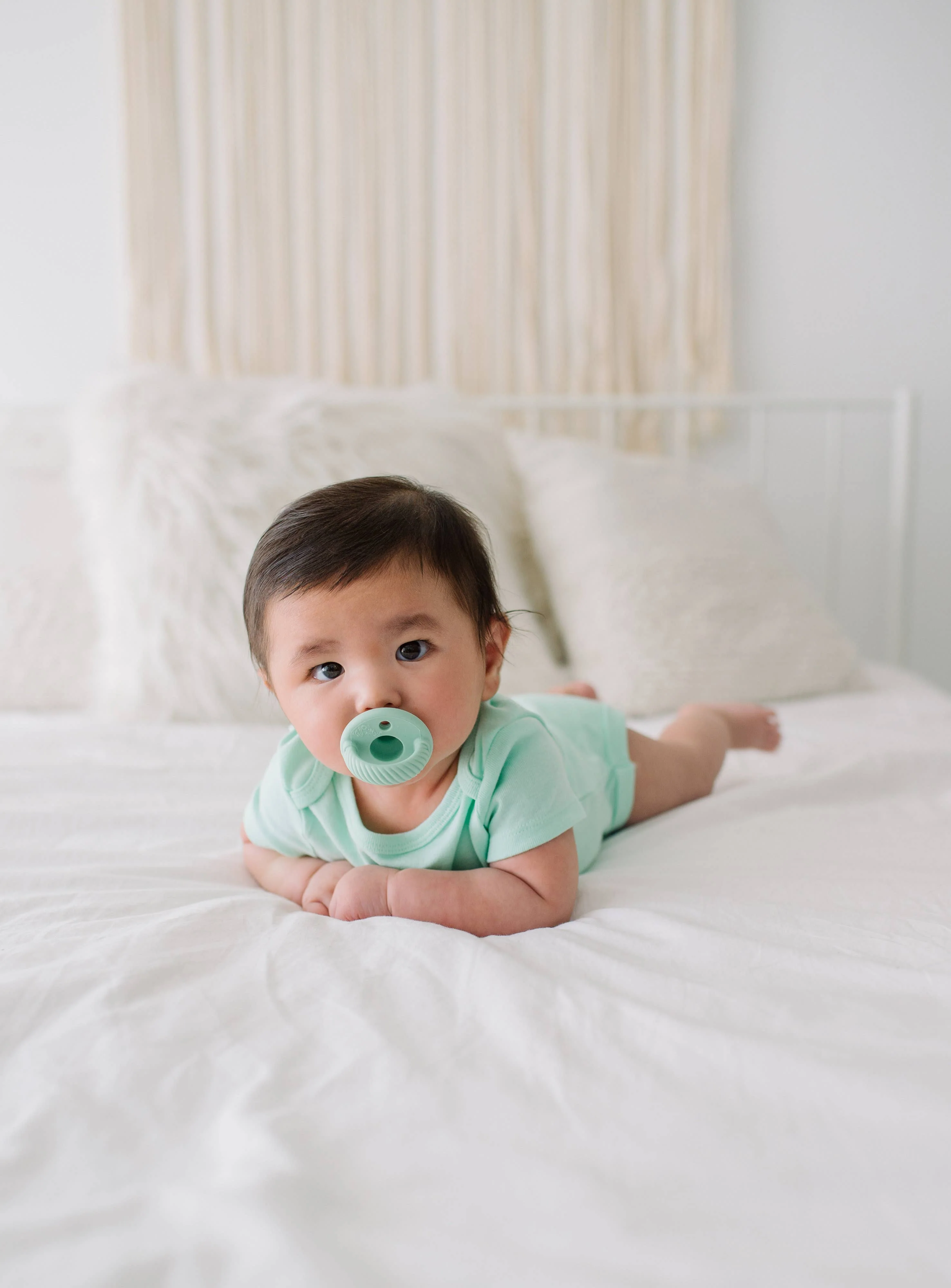 Itzy Ritzy - Sweetie Soother™ Pacifier Sets (2-pack): Robin's Egg Blue + Navy Cables - Image 23