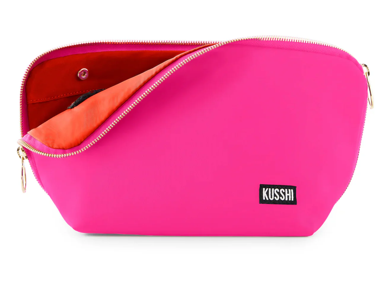KUSSHI Signature Makeup Bag (Medium) - Image 26