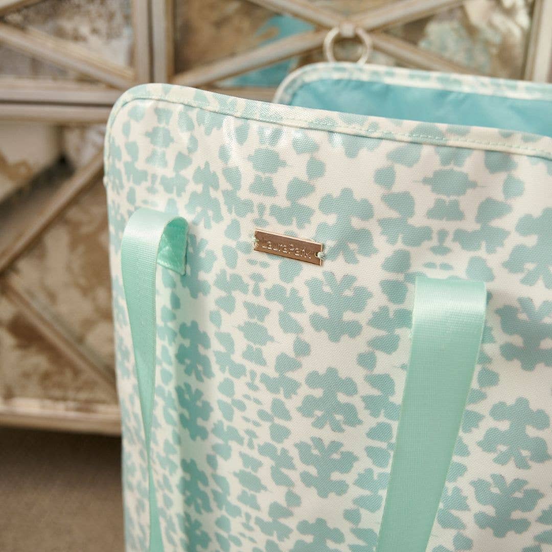Laura Park Designs - Chintz Mist Laundry Bag: One Size - Image 3