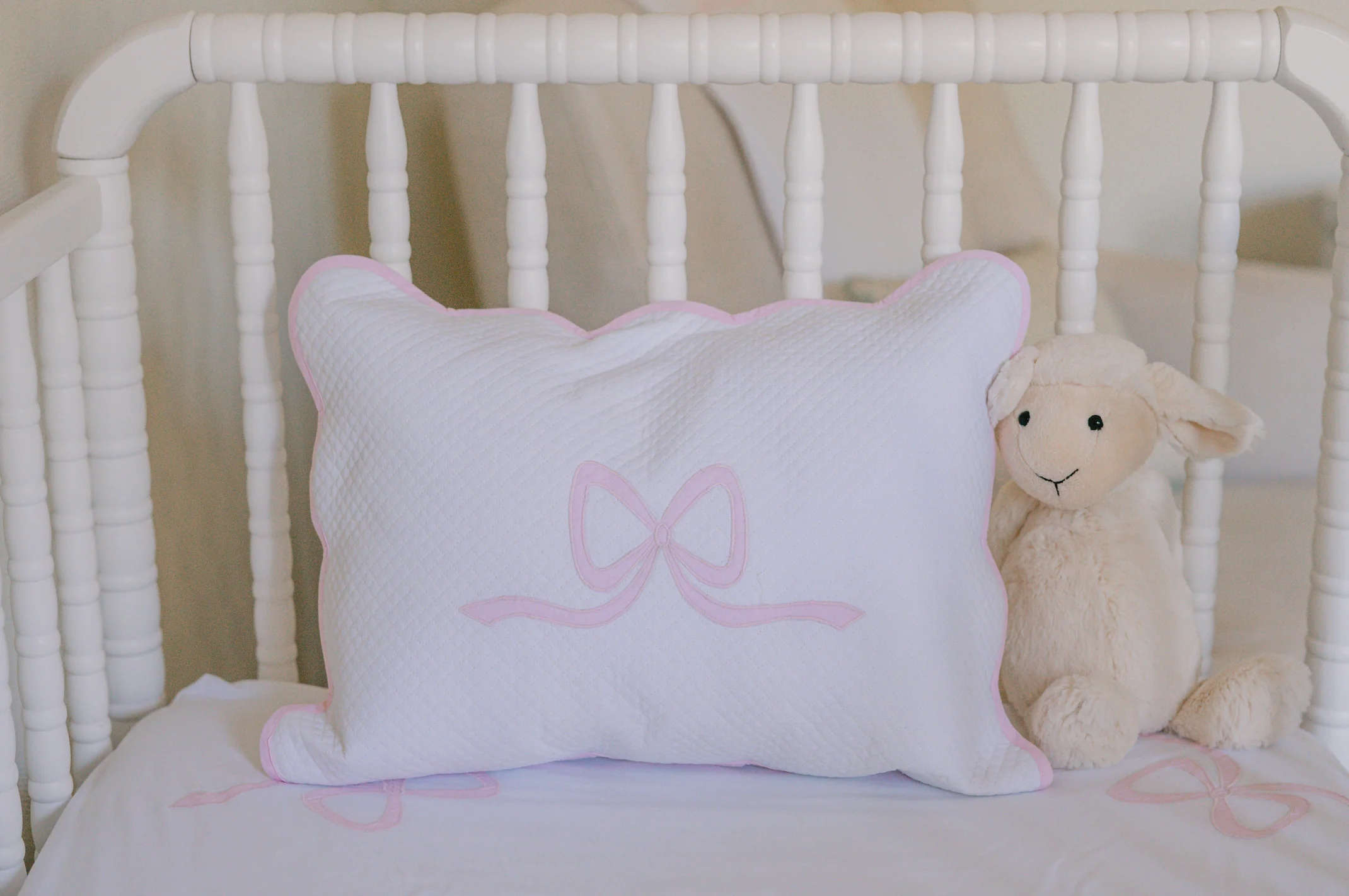 Lenora - Lucy Sham: Pink - Image 6
