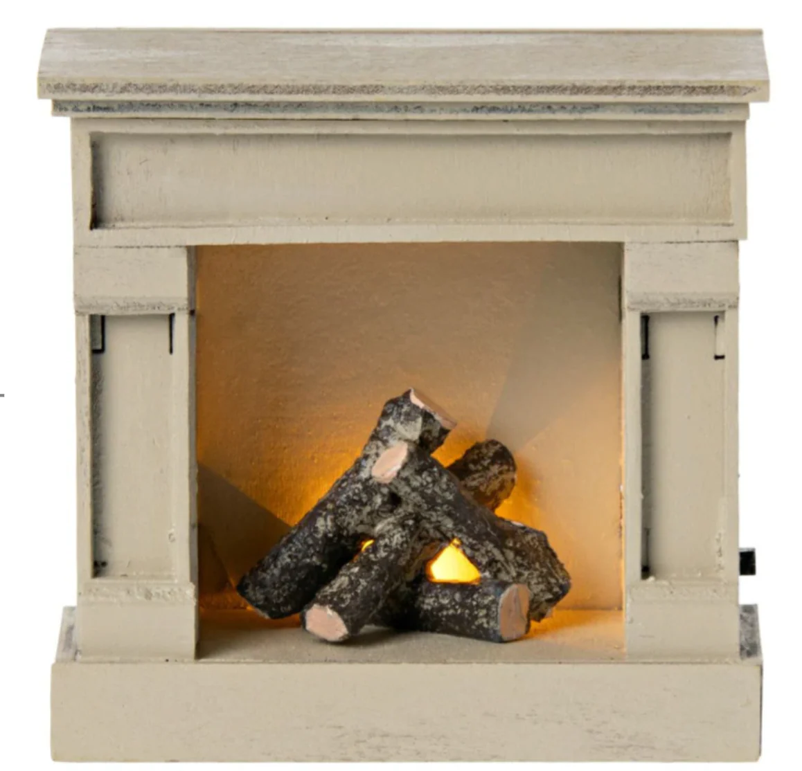 Maileg Fireplace - Image 2