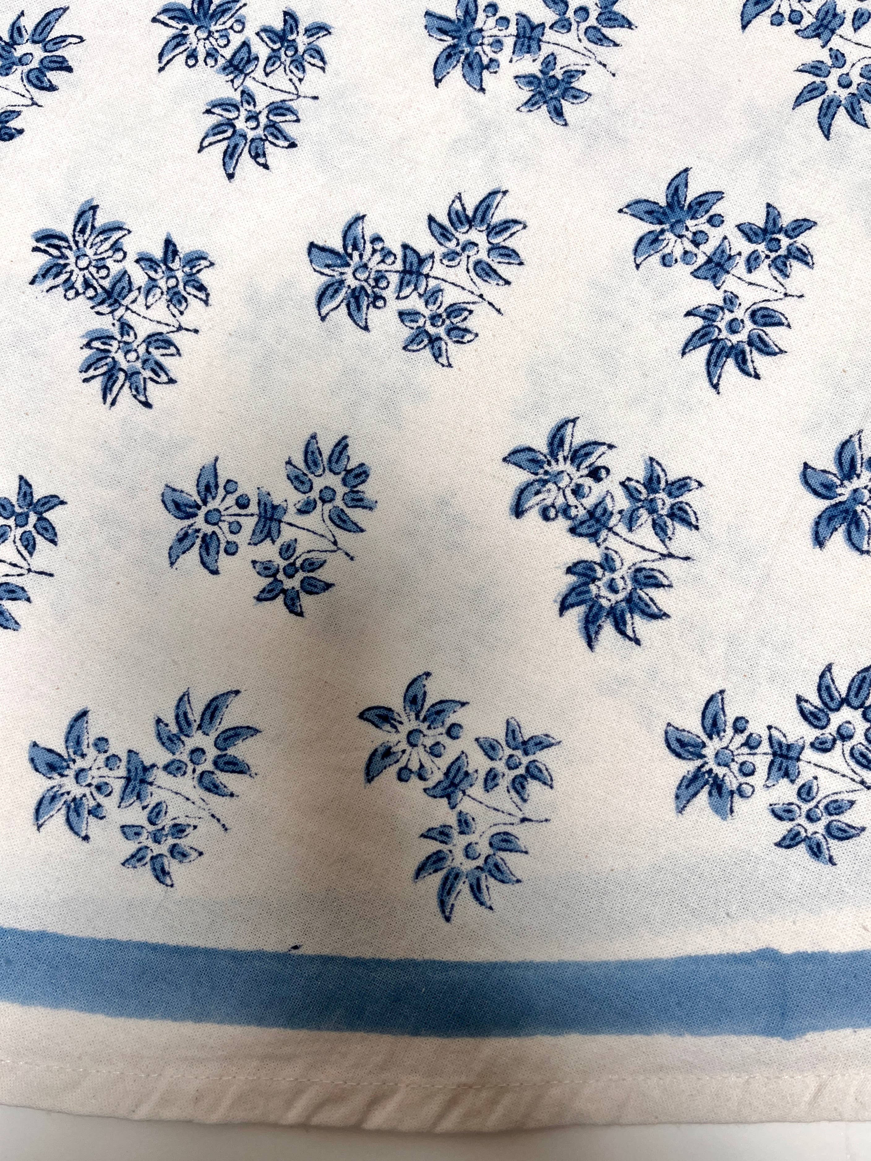 natural habitat - Tablecloth 86 Rnd Jasmine Blue 2565A - Image 2