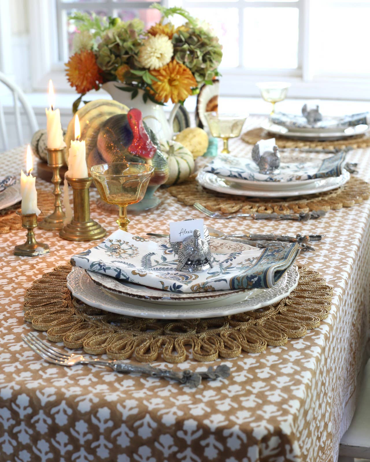 PACIFIC & ROSE TEXTILES - Tablecloth Charlotte Caramel: 60x92 - Image 4