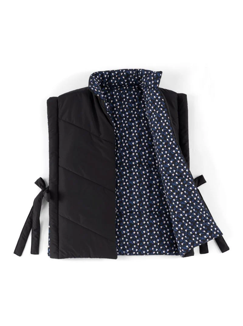 PETRA REVERSIBLE VEST,BLACK