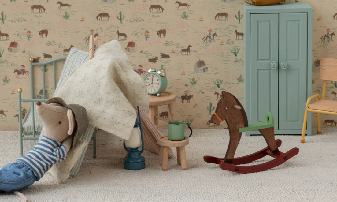Maileg Rocking horse, Mouse - Dark brown - Image 2