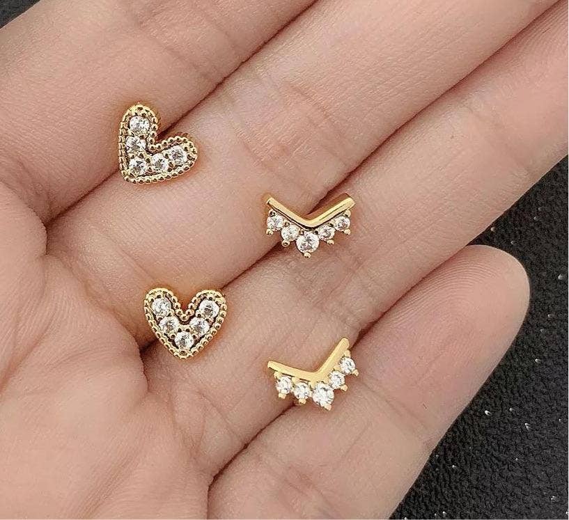 Sahira Jewelry Design - Nia Pave Heart Studs - Image 2