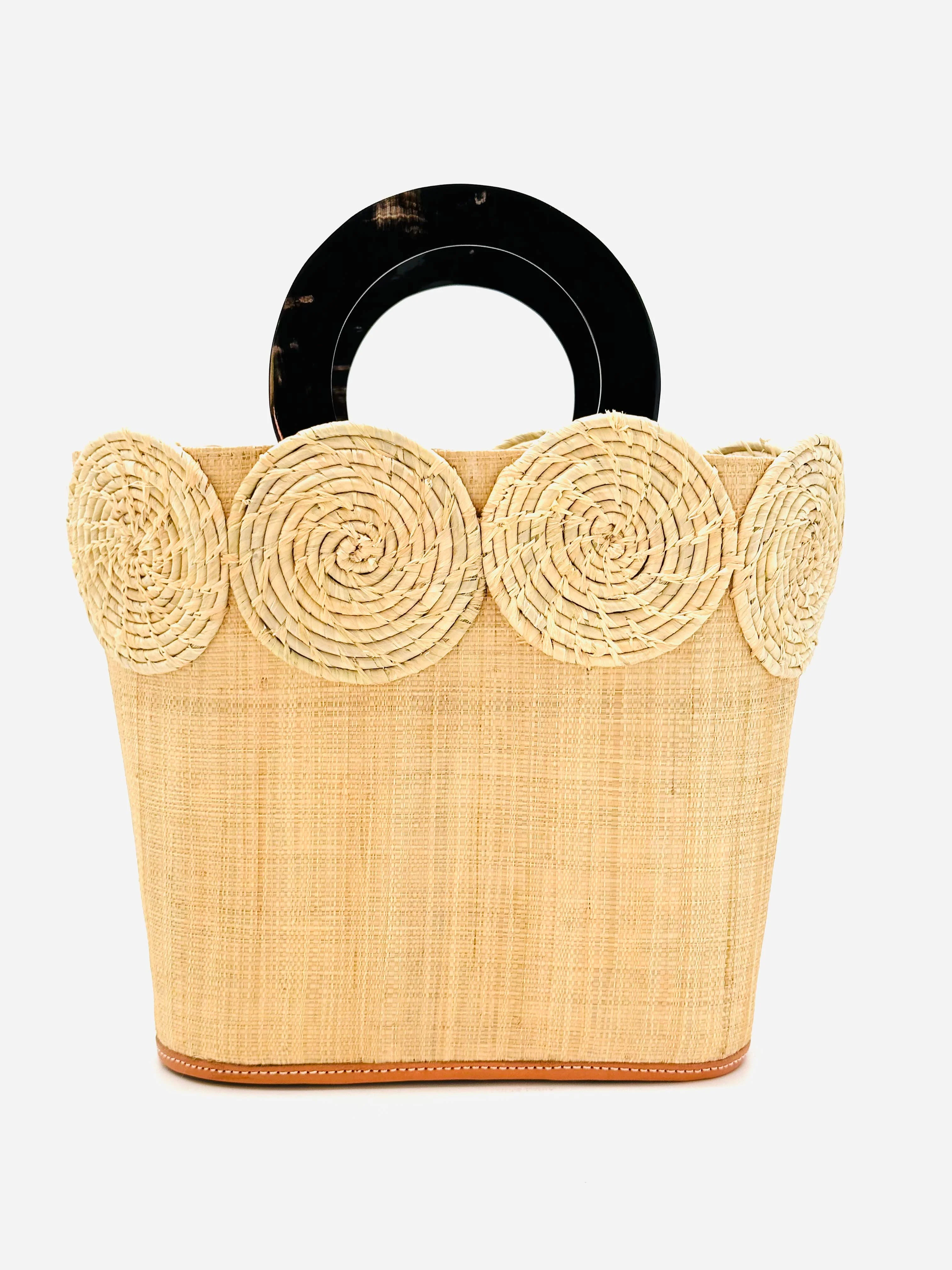 Shebobo - Tazi Disc Straw Handbag with Horn Handle: Coral - Image 7