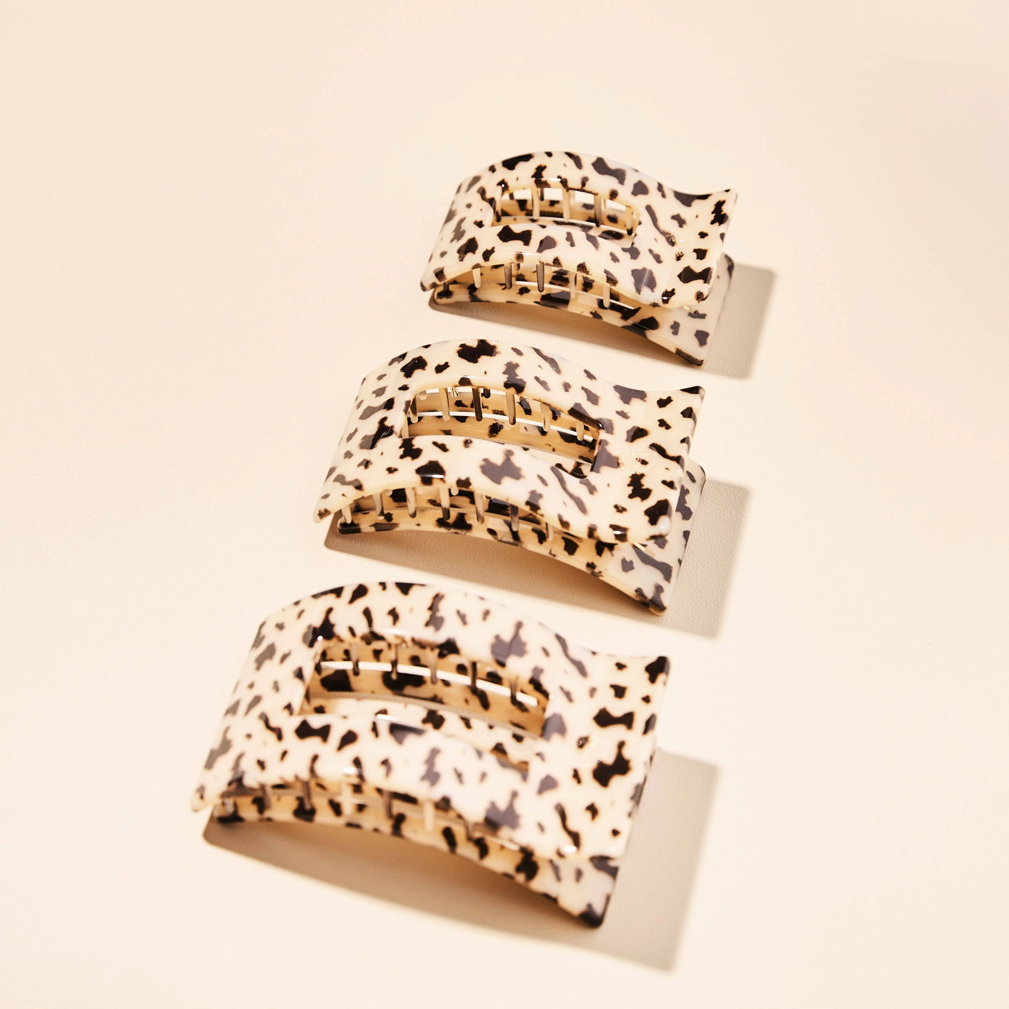 TELETIES - Flat Rectangle Hair Clip | Medium | Blonde Tortoise - Image 5