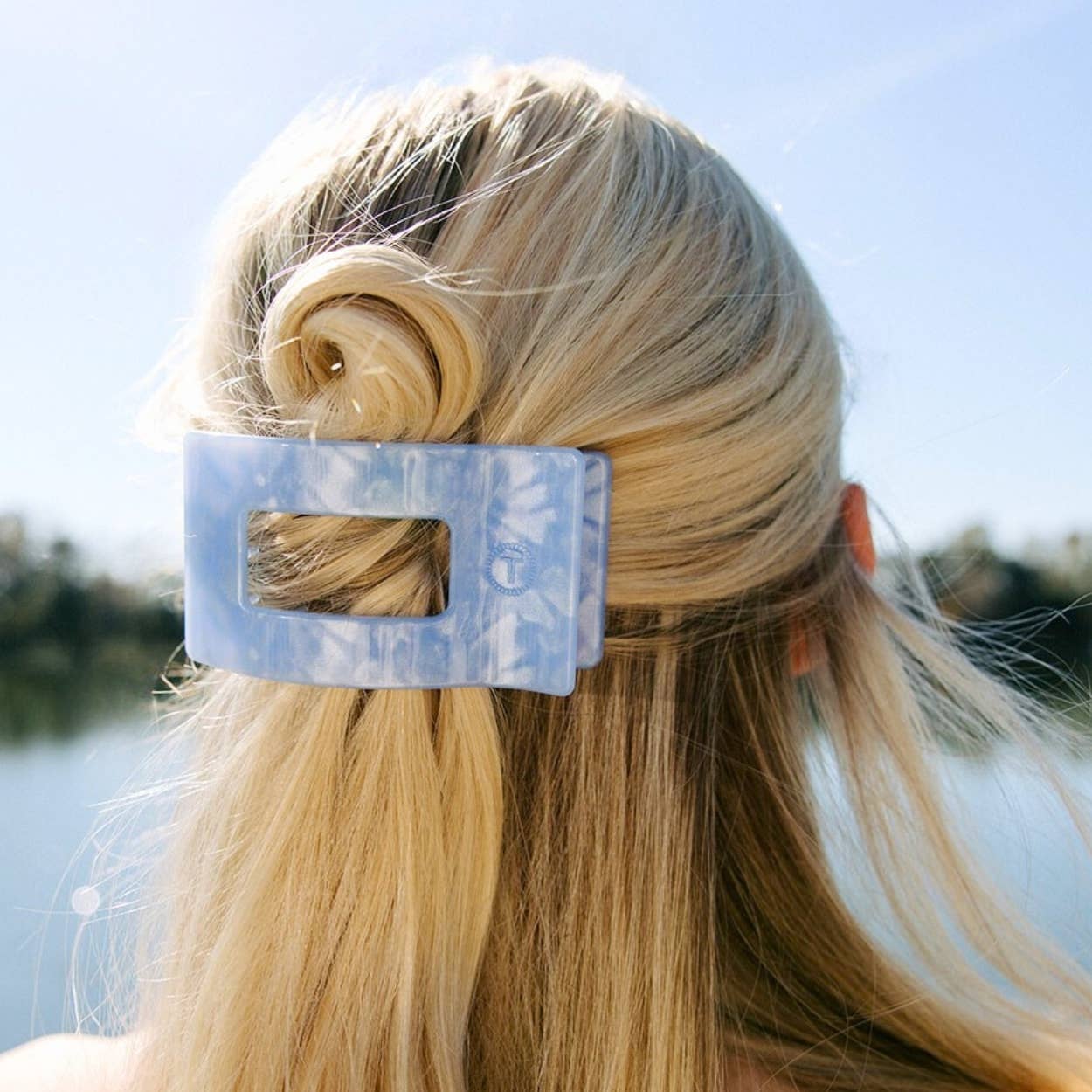 TELETIES - Flat Rectangle Hair Clip | Medium | Blue Lagoon - Image 4