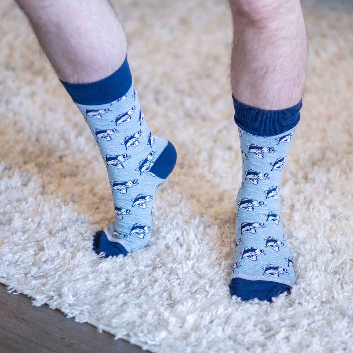 The Royal Standard - Men's I'd Rather be Fishing Socks Navy/Aqua/White One Size