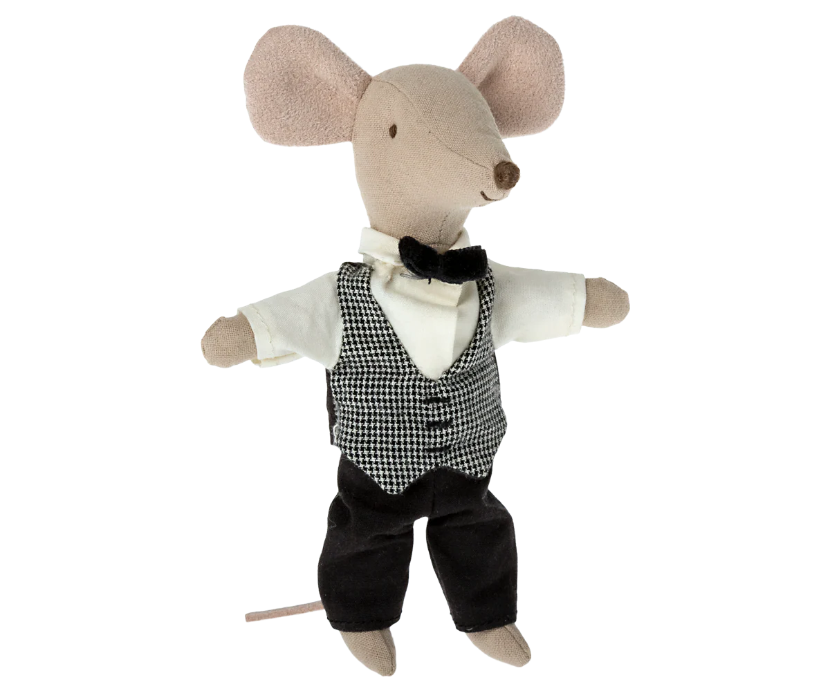 Waiter Mouse, Big Brother - Image 3