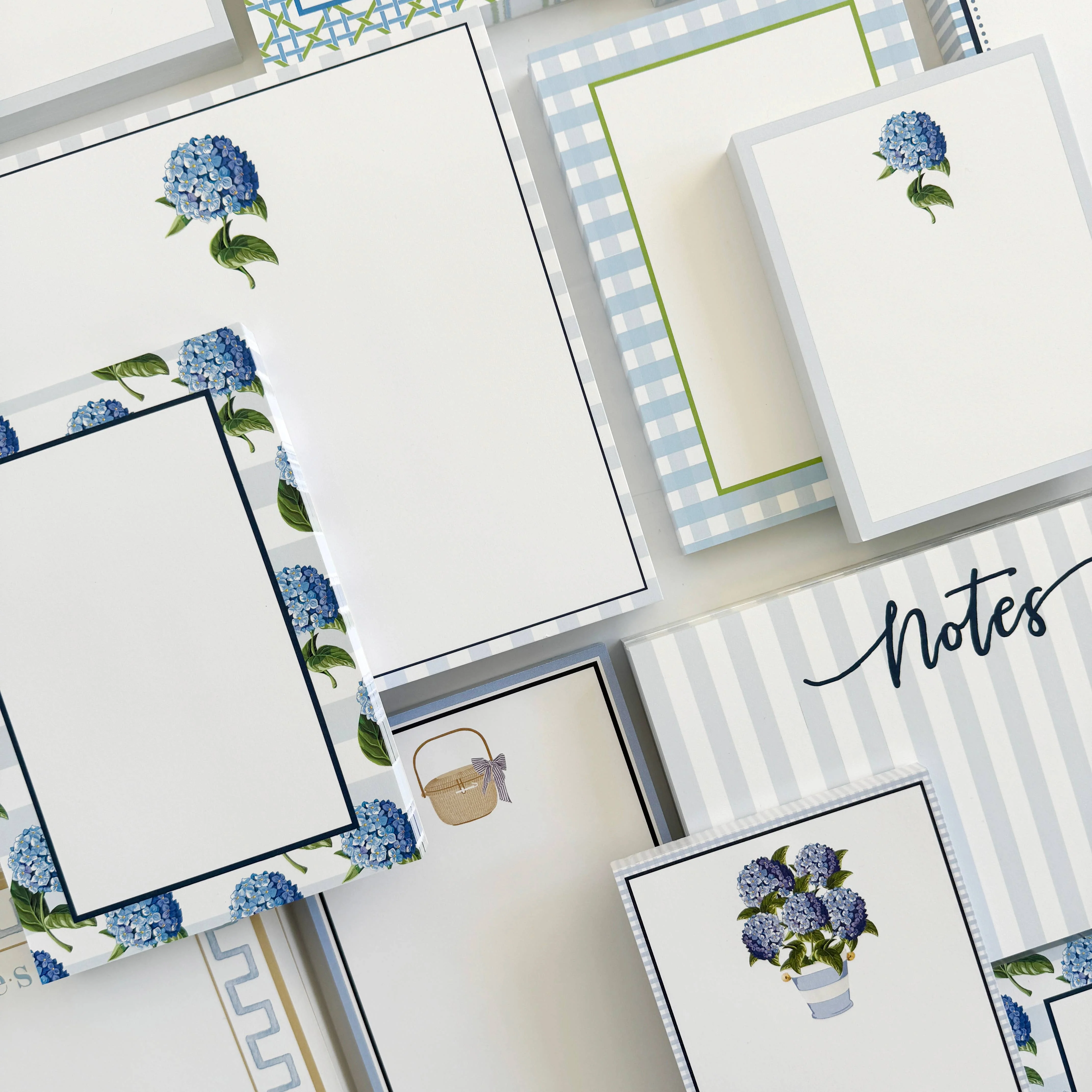 WH Hostess Social Stationery - 4.25 x 5.5 Hydrangea Bloom Notepad - Image 3