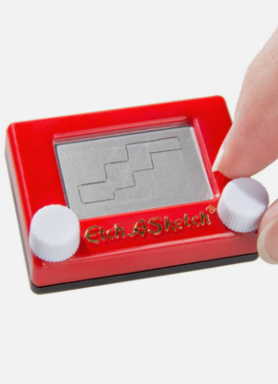 World's Smallest Etch a Sketch - Image 2
