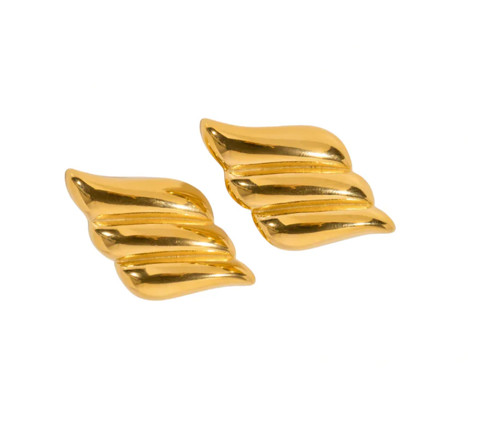 Wren Gold Studs